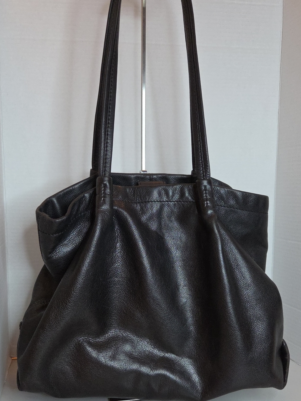 Soprano Black Leather Slouch Tote Bag